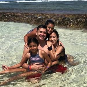 Meet your Posher, Kenia